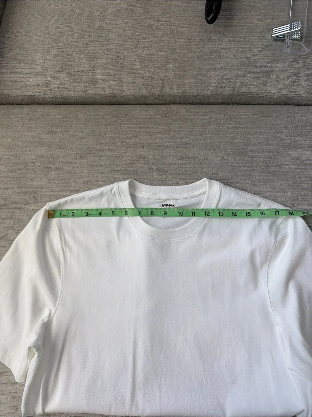 J.Crew Factory Essential Tee Men’s Medium Tall White Crewneck T-Shirt NWT